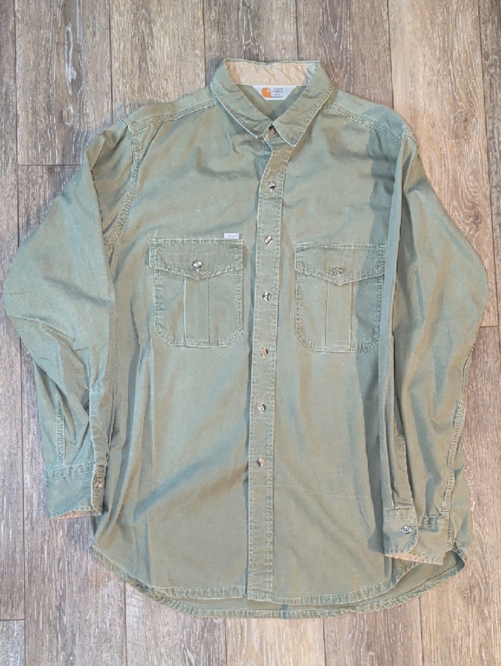 Vintage Carhartt Men's Work Shirts Pair - Tan & Olive Green - Picture 7 of 11